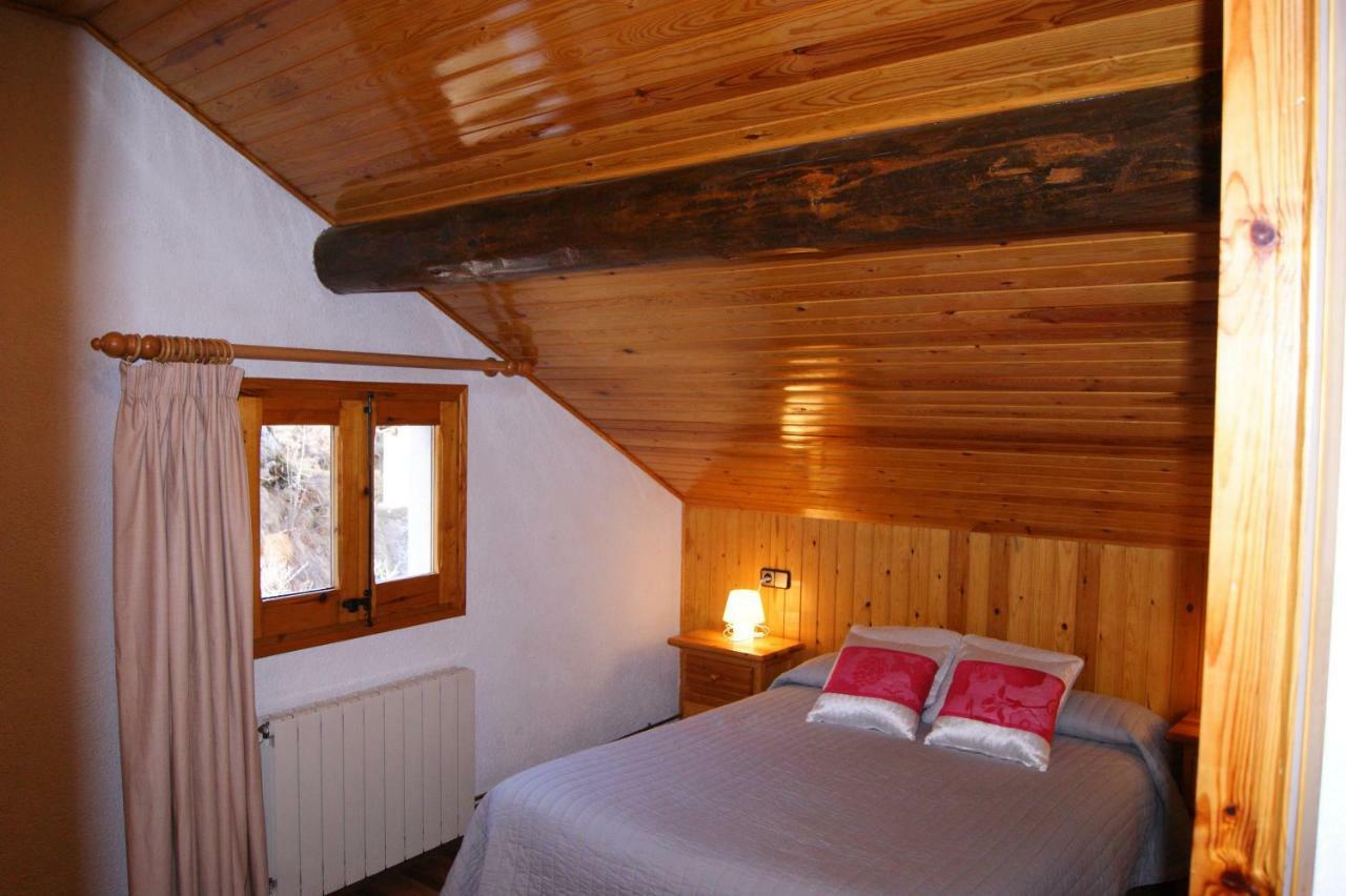 Apartaments Pont Romanic Espot Dış mekan fotoğraf