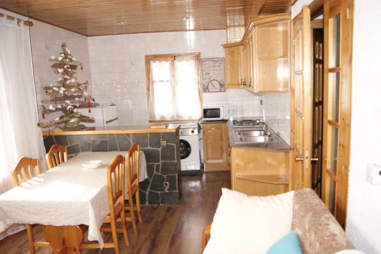 Apartaments Pont Romanic Espot Dış mekan fotoğraf
